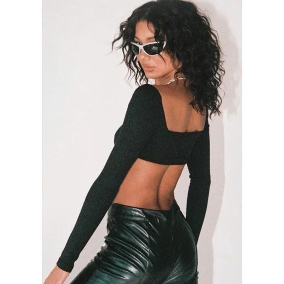 Princess Polly Becca Long Sleeve Crop Top Black Ribbed Sweetheart Neck US 8 NEW - Picture 2 of 5